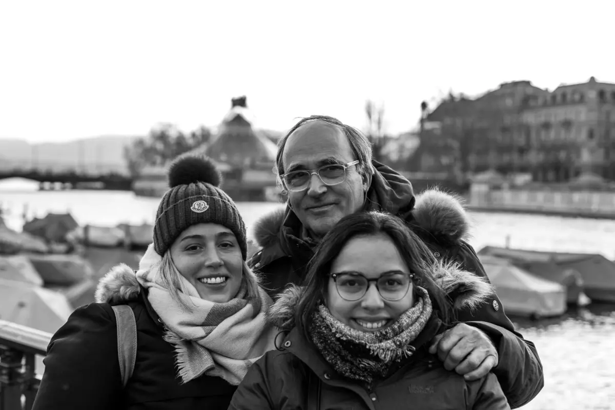 Family portrait photography session in Zurich, Switzerland